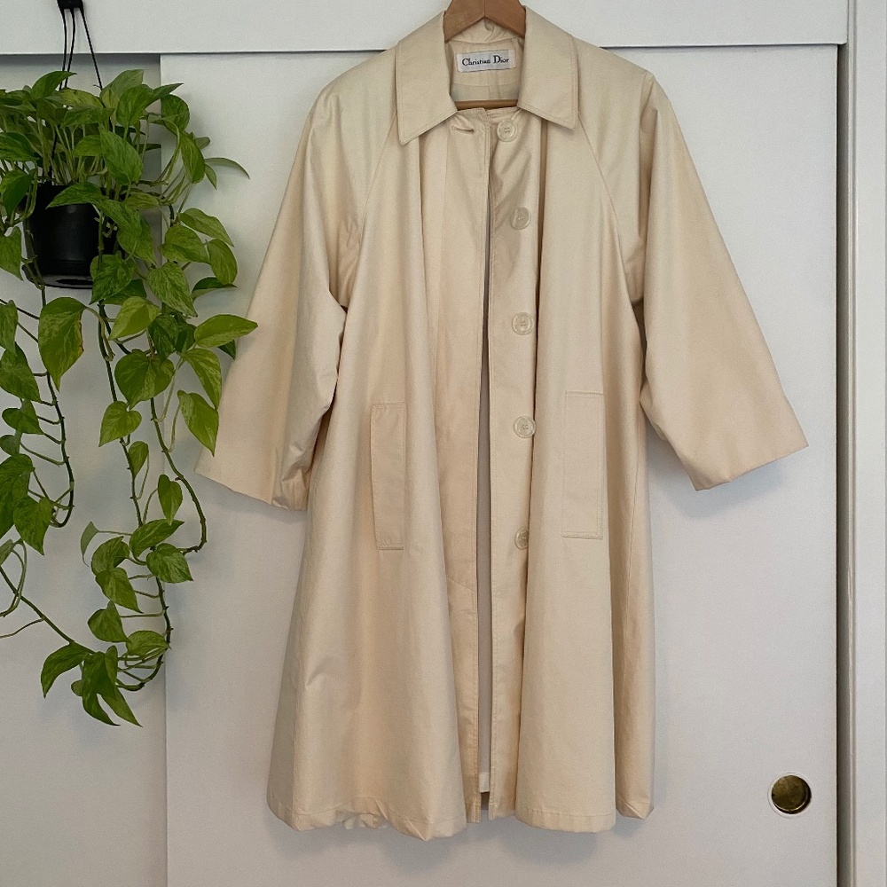 Dior vintage ivory swing coat